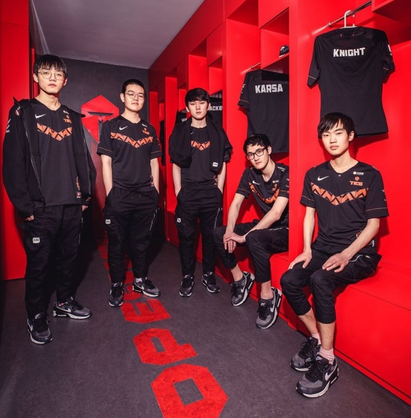 LPL 1번 시드인 TES(사진=톱 e스포츠 SNS 발췌).