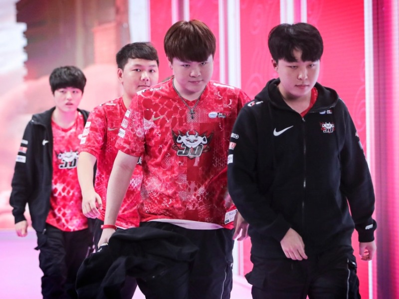 징동 게이밍 선수들(사진=라이엇 게임즈 제공).