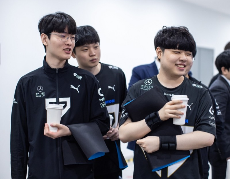 젠지 e스포츠 선수들(사진=라이엇 게임즈 제공).
