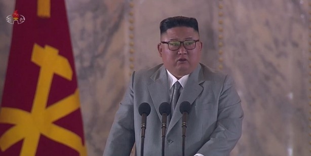 북한 조선중앙TV가 10일 오후 노동당 창건 75주년 경축 열병식을 방송하고 있다. (사진= 조선중앙TV 캡처)