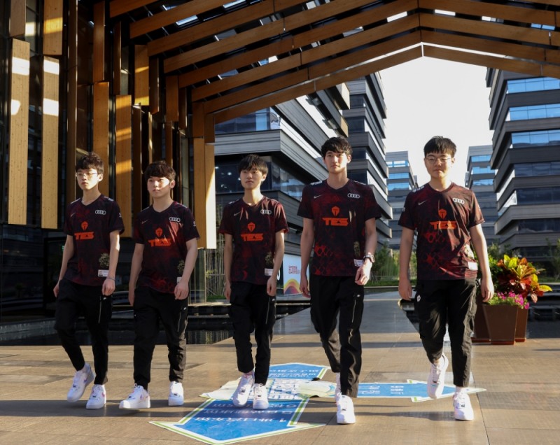 DRX와의 대결에서 승리한 톱 e스포츠(사진=라이엇 게임즈 제공).