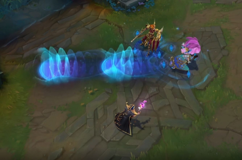 세라핀의 기본 지속 효과를 통해 E스킬 비트 발사를 두 번 사용하는 모습(사진=LoL 공식 홈페이지 발췌)