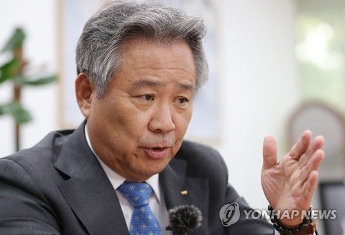 이기흥 대한체육회장, IOC위원직 유지한채 차기 회장 선거에 나선다..