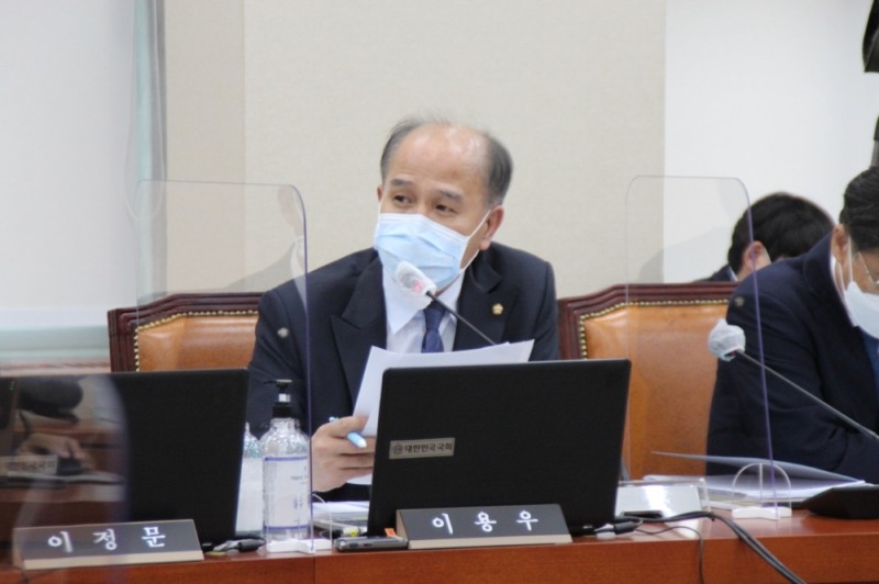 더불어민주당 이용우 의원