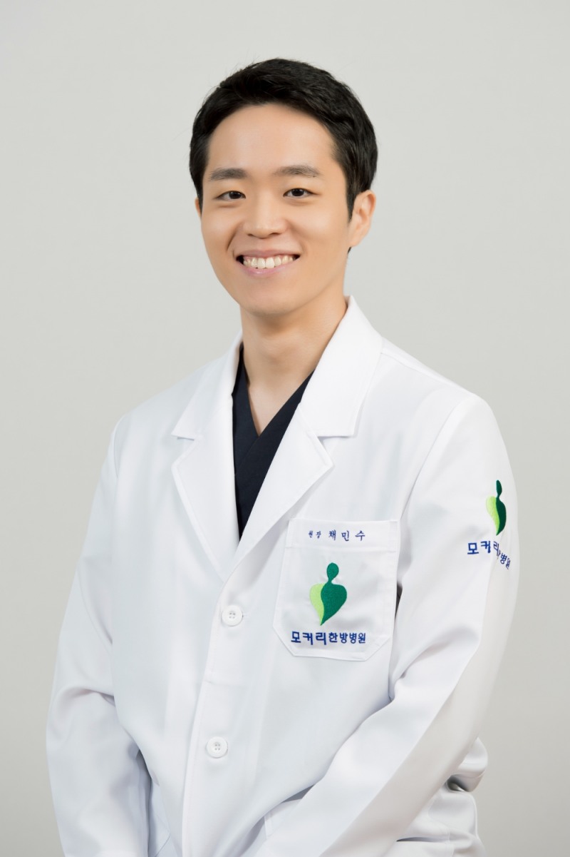 허리디스크, 적절한 스트레칭 및 한방치료 도움되