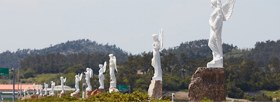 하의면 해안도로 소망을 이뤄주는‘수호천사’/사진=신안군