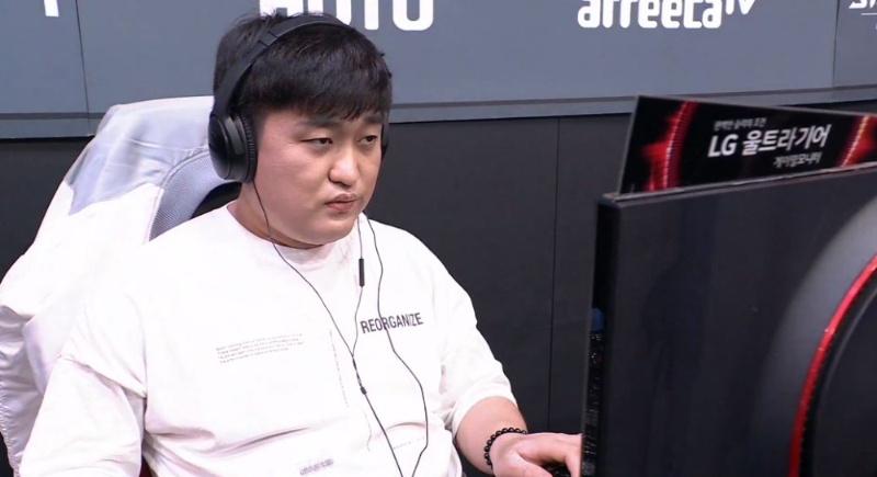 8강 A조 3세트에서 저그 종족이 나온 이영호(사진=ASL 생방송 캡처)