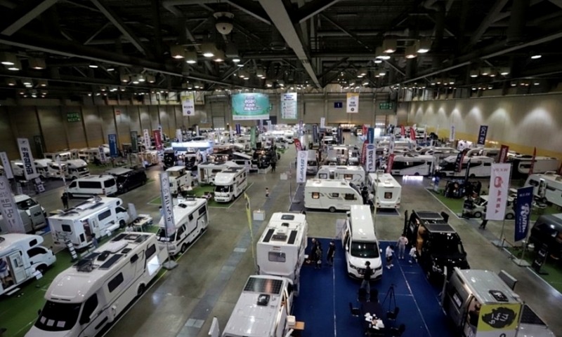 최근 캠핑카 전시회 사진 (출처: 더카라반매거진)