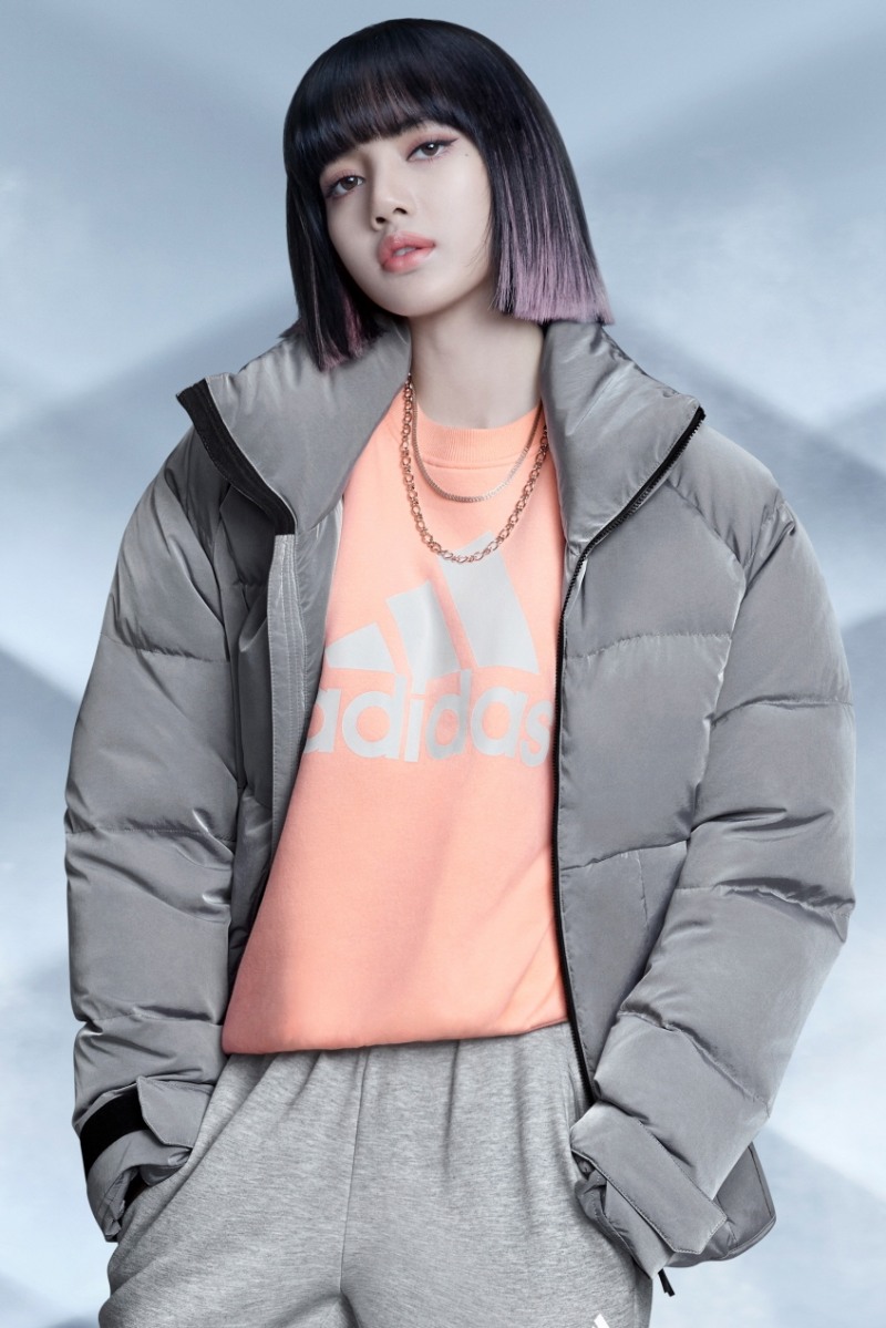 블랙핑크 리사(LISA)와 함께 한 화보 공개