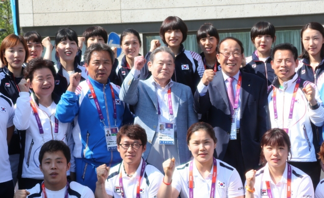 2012년 7월25일 런던올림픽 한국 선수단 격려 모습