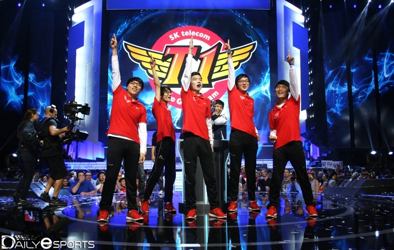 역대 LCK-LPL 롤드컵 결승전 맞대결 결과는?