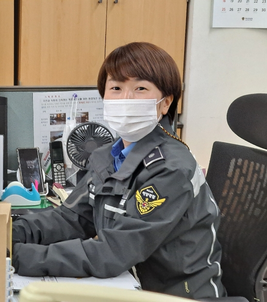 목포해경 기획운영과 이은주 경위./사진=목포해경