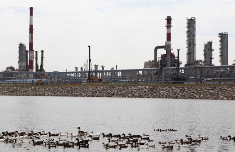 (사진=현대오일뱅크) 공장 전경 (유수지)