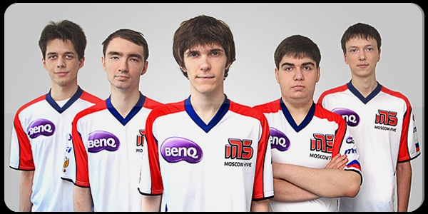 모스코바5 소속으로 뛸 때의 'Alexich' 알렉세이 이체토프킨(가운데, 사진=lol.gamepedia.com 발췌)