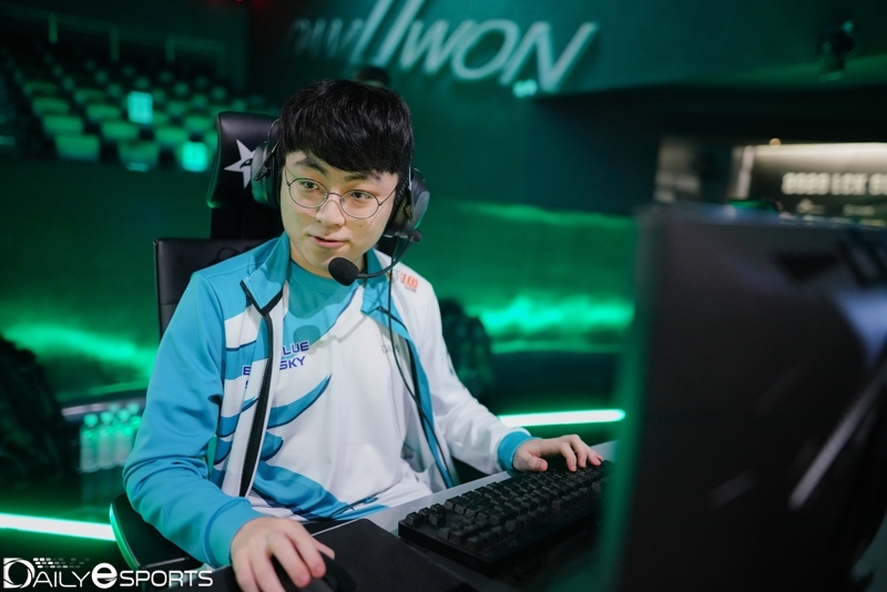 롤드컵서 보여준 허수의 '쇼메이킹'