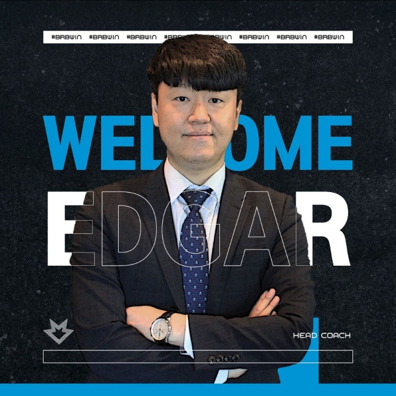 하이프레시 블레이드의 사령탑으로 부임한 최우범 감독(사진=하이프레시 블레이드 SNS 발췌).