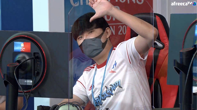 크레이지윈(사진=아프리카TV 중계화면 캡처).