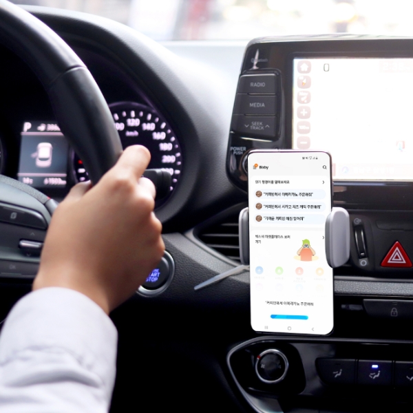 커피빈X빅스비 음성주문 서비스 모습