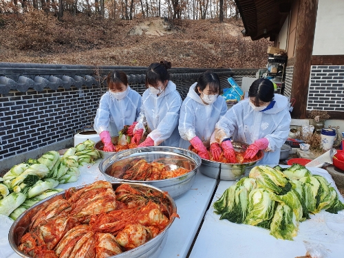 사진 제공 = bhc치킨