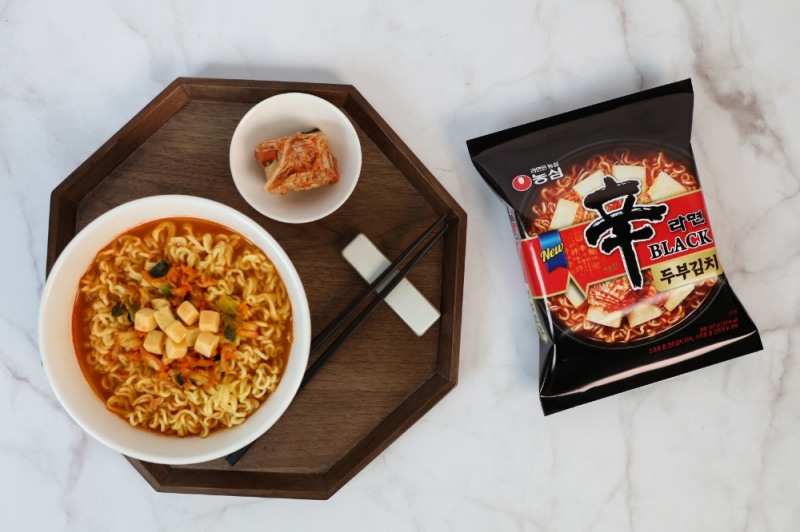 농심 ‘ 신라면블랙 두부김치’ 출시