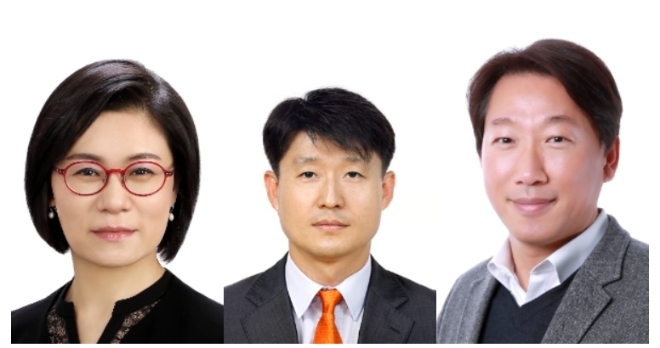 (좌측부터) 김희연 전무, 이진규 전무, 이현우 전무 / 사진 제공 = LG디스플레이