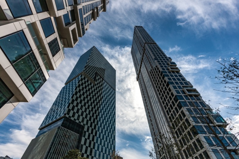 아크로 서울포레스트 저층에는 오픈형 그린 발코니가 적용되었다.