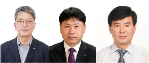 (왼쪽부터) 이상규 한국영업본부장 사장, 류재철 H&A사업본부장 류재철 부사장, 정대화 생산기술원장 부사장 / 사진 제공 = LG전자