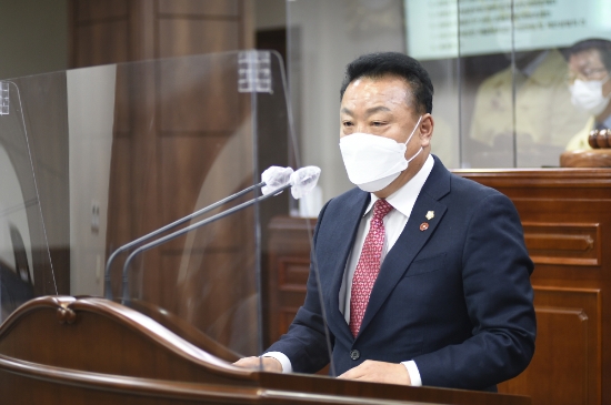 27일 열린 제247회 제2차 정례회 제2차 본회의 최병배 의원/사진=순천시의회