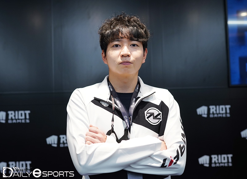 티엔엘의 주장 'TS' 유태석.