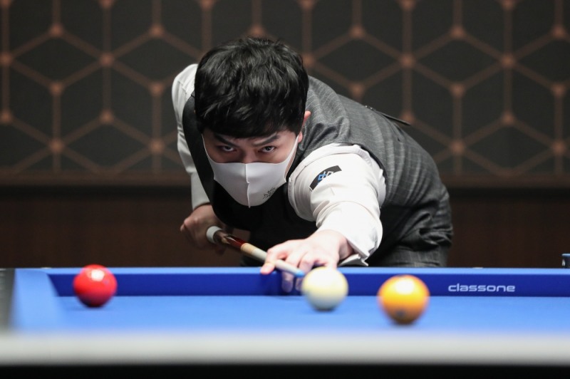 다크호스 김준태, 유윤현 8강 합류-코리아 당구 그랑프리