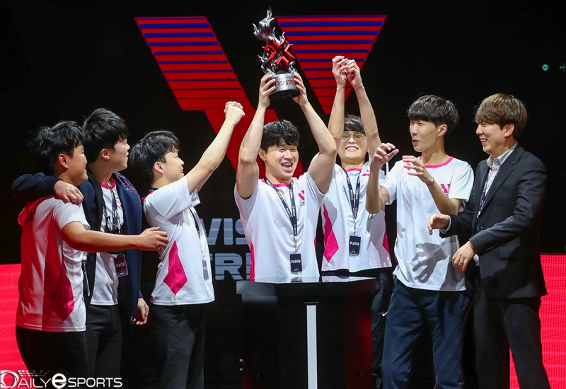 한국 발로란트 초대 챔피언인 비전 스트라이커즈.