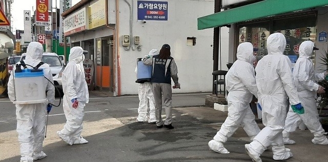 충남 거리두기 2단계 격상…289일만에 확진자 1007명