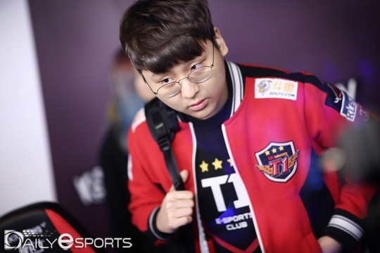 '블랭크' 강선구.