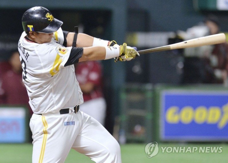 소프트뱅크 시절의 이대호