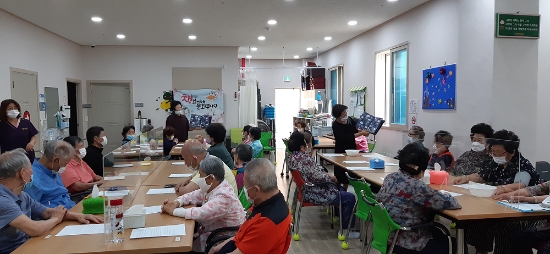 광양희망도서관 ‘책 읽어주는 문화봉사단’/사진=광양시