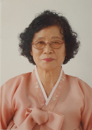 광양시에 조건없이 임야를 기부채납한 김명옥 할머니/사진=광양시