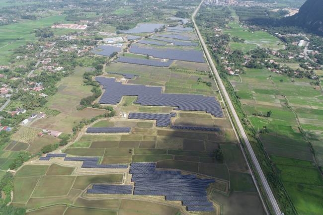 (사진=한화에너지) 한화에너지가 2020년 11월 준공한 말레이시아 LSS 2 Chuping 태양광 발전소 전경