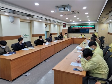 광양시는 주민들의 영농환경 개선 및 생활 불편사항을 신속하게 해소하기 위해 2021년 소규모 주민숙원사업 신속집행을 위한 합동설계단을 운영한다/사진=광양시