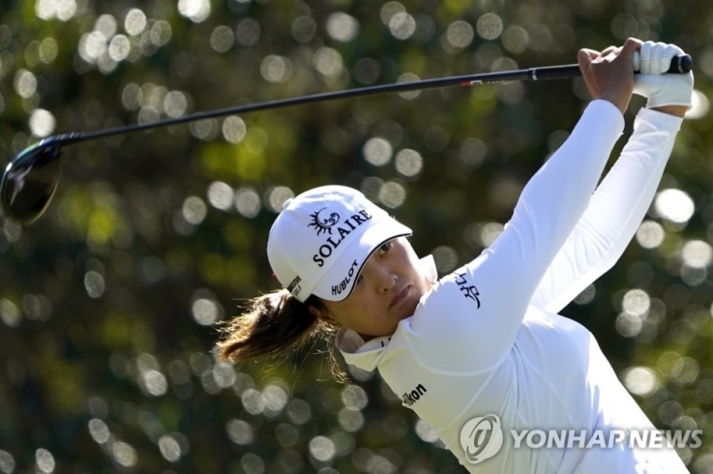 LPGA 시즌 최종전서 극적인 우승을 차지한 세계랭킹 1위 고진영.