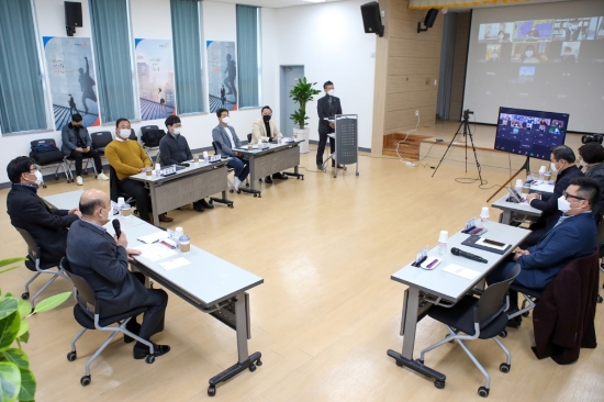 광양시는 광양청년꿈터에서 비대면(온라인) 청년정책협의체 발대식 및 워크숍을 개최했다/사진=광양시