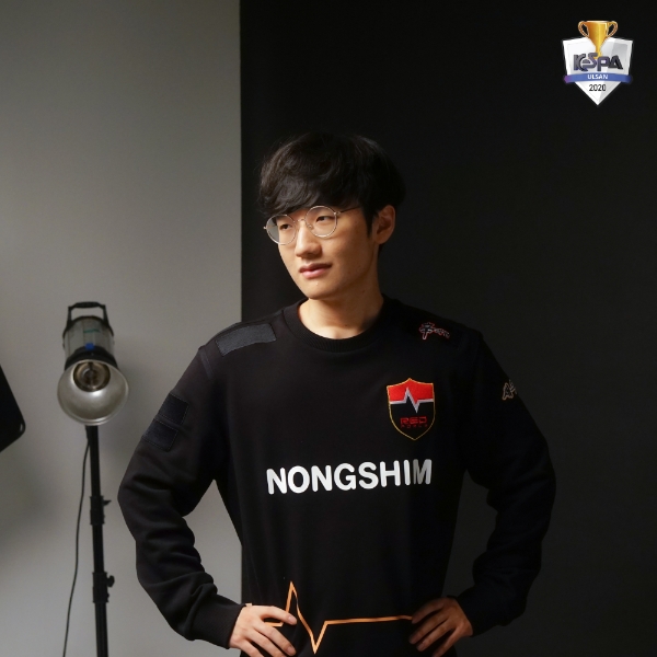 '피넛' 한왕호(사진=한국e스포츠협회 공식 SNS 발췌).