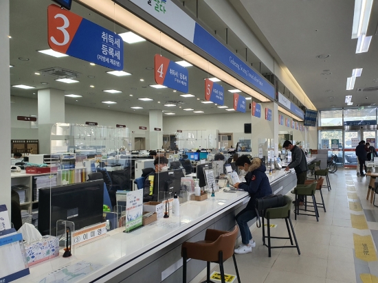 고흥군, 군민 편의를 위해 야간에도 민원처리 실시/사진=고흥군