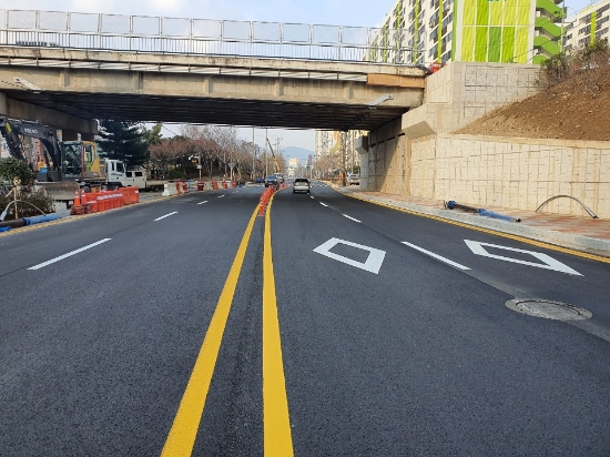 순천시 연향로 급커브 위험도로 선형개량 공사 완료/사진=순천시