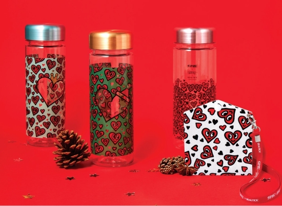 GNC·뷰틱, 팝아티스트 찰스장과 협업해 한정판 굿즈 2종 출시