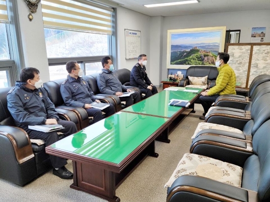장흥군, 코로나 감염병 취약 시설 현장 점검 실시/사진=장흥군