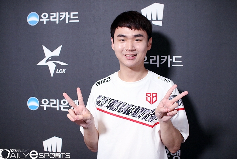 '고릴라' 강범현.