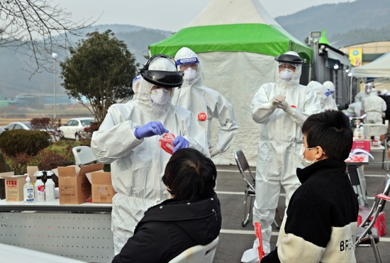 고흥군, 코로나19 선제적 주기검사 실시/사진=고흥군