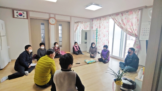장흥군 대덕읍, 신축년 새해 경로당 방문/사진=장흥군