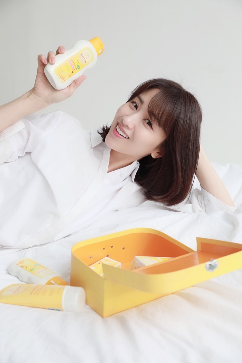 뷰티 브랜드 벨레다의 카렌듈라 베이비 홍보대사로 선정된 배우 박하선 (벨레다 제공)