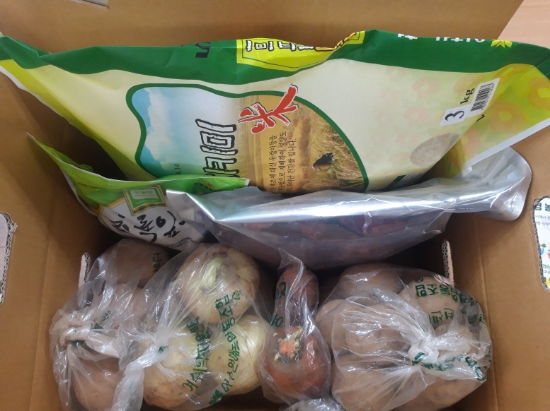 여수시가 임산부들에게 공급하는 친환경농산물 꾸러미./사진=여수시